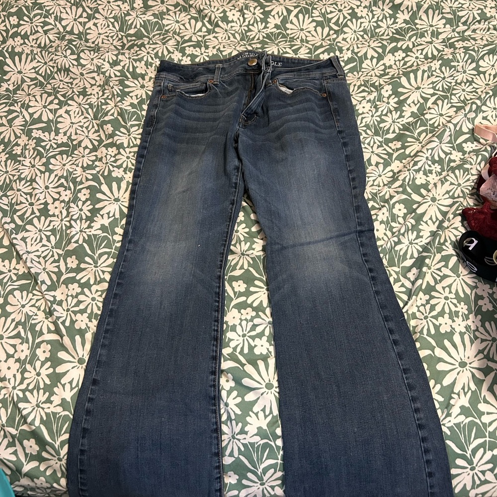 American Eagle Outfitters Flare Jeans in Classic Blue